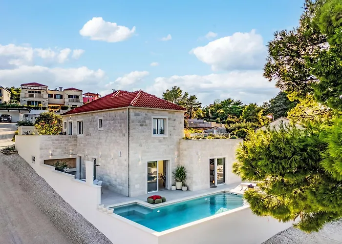 Brax8 By Interhome Villa Splitska