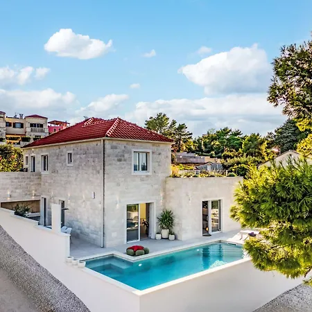 Brax8 By Interhome Vila Splitska